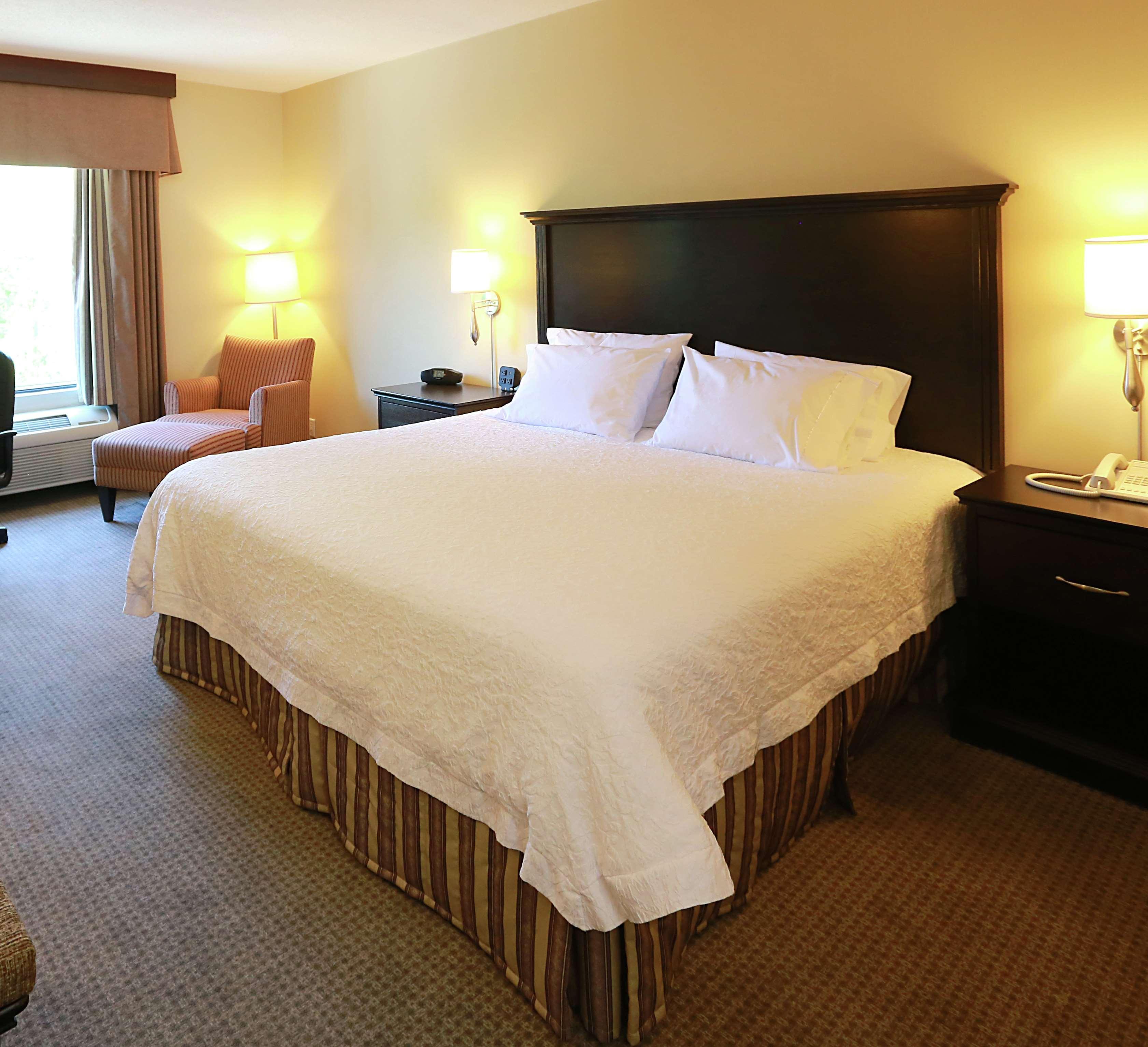 Hampton Inn & Suites לאוול מראה חיצוני תמונה