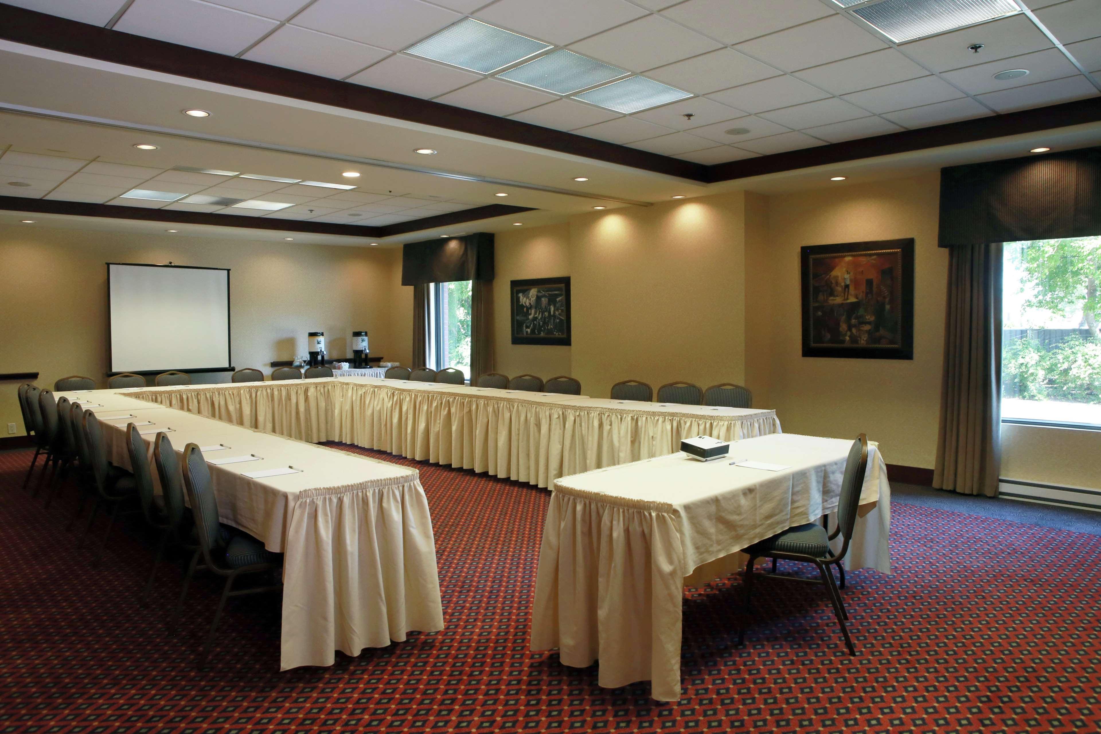 Hampton Inn & Suites לאוול מראה חיצוני תמונה