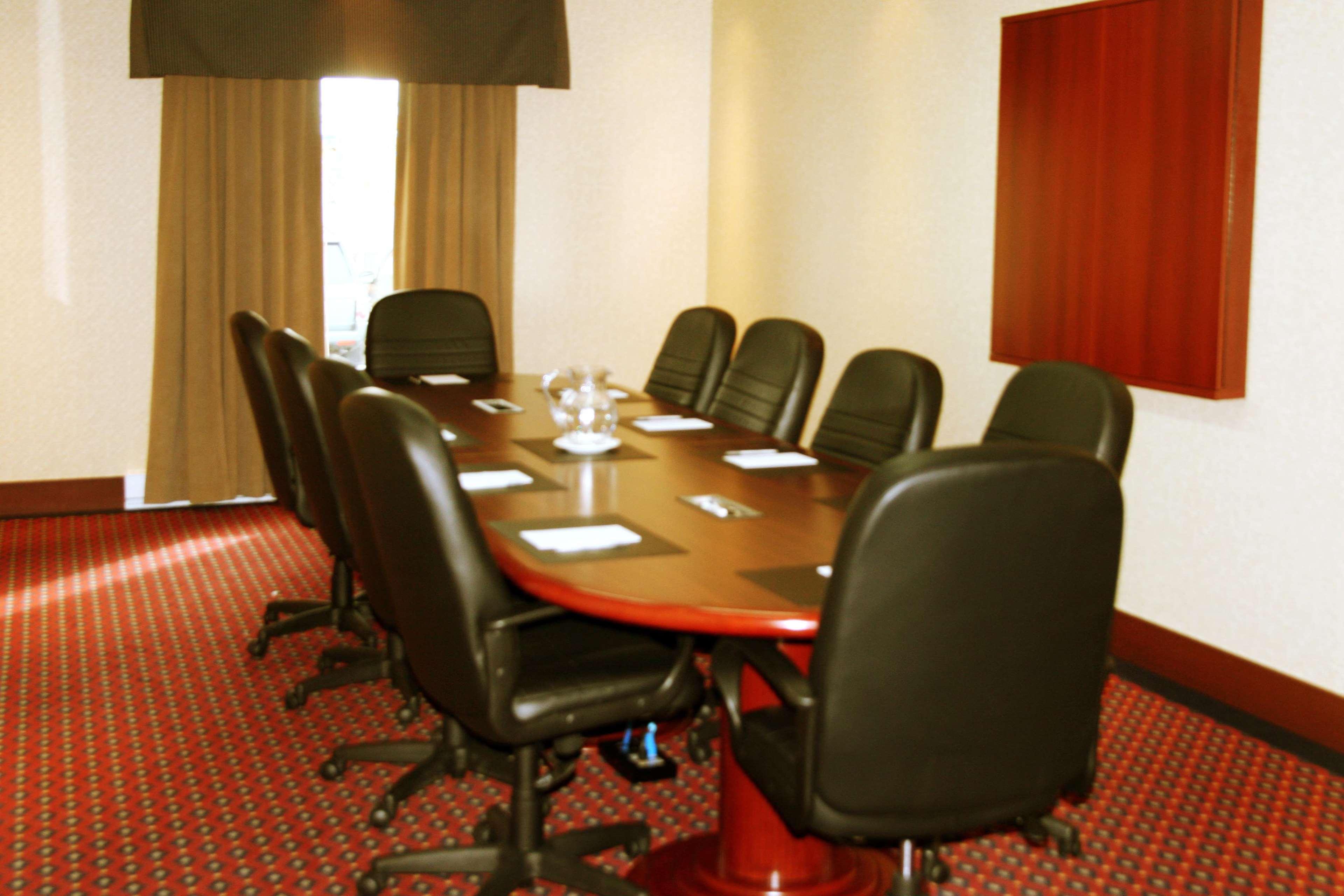Hampton Inn & Suites לאוול מראה חיצוני תמונה